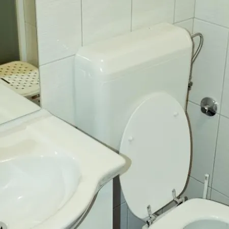 Πανσιόν Garden House 3*