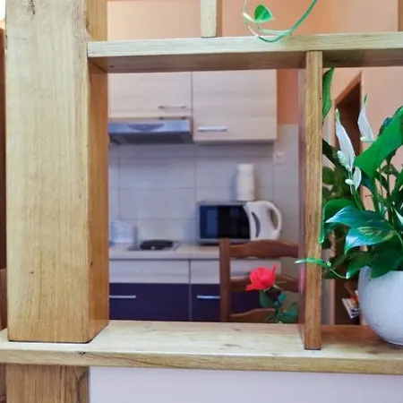 Garden House 3*