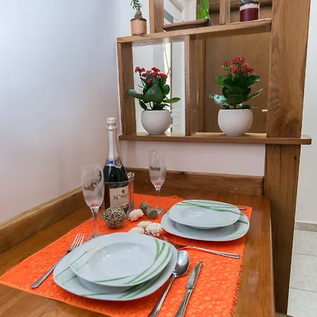 게스트하우스 Garden House 3*