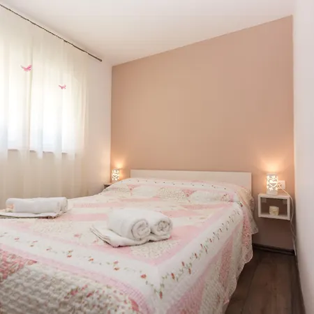 게스트하우스 Garden House 3*