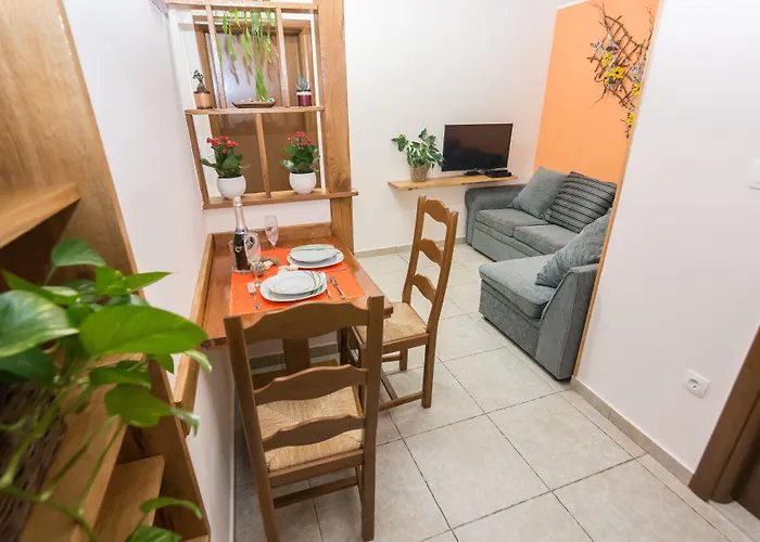 Garden House 3*